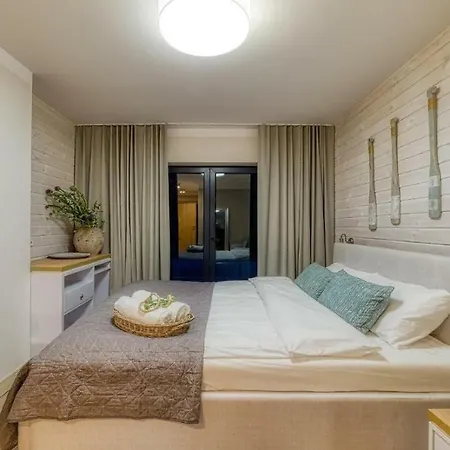 Natura Mierzei 30 - Przy Plazy