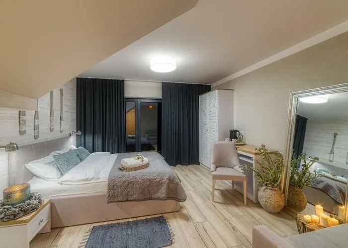 Natura Mierzei 30 - Przy Plazy 住宿加早餐酒店